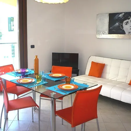 Apartmanhotel Domusfe Alghero