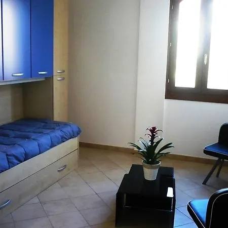 Domusfe Apartmanhotel *