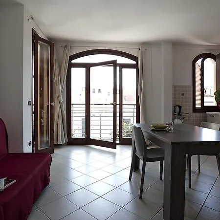 Apartmanhotel Domusfe *
